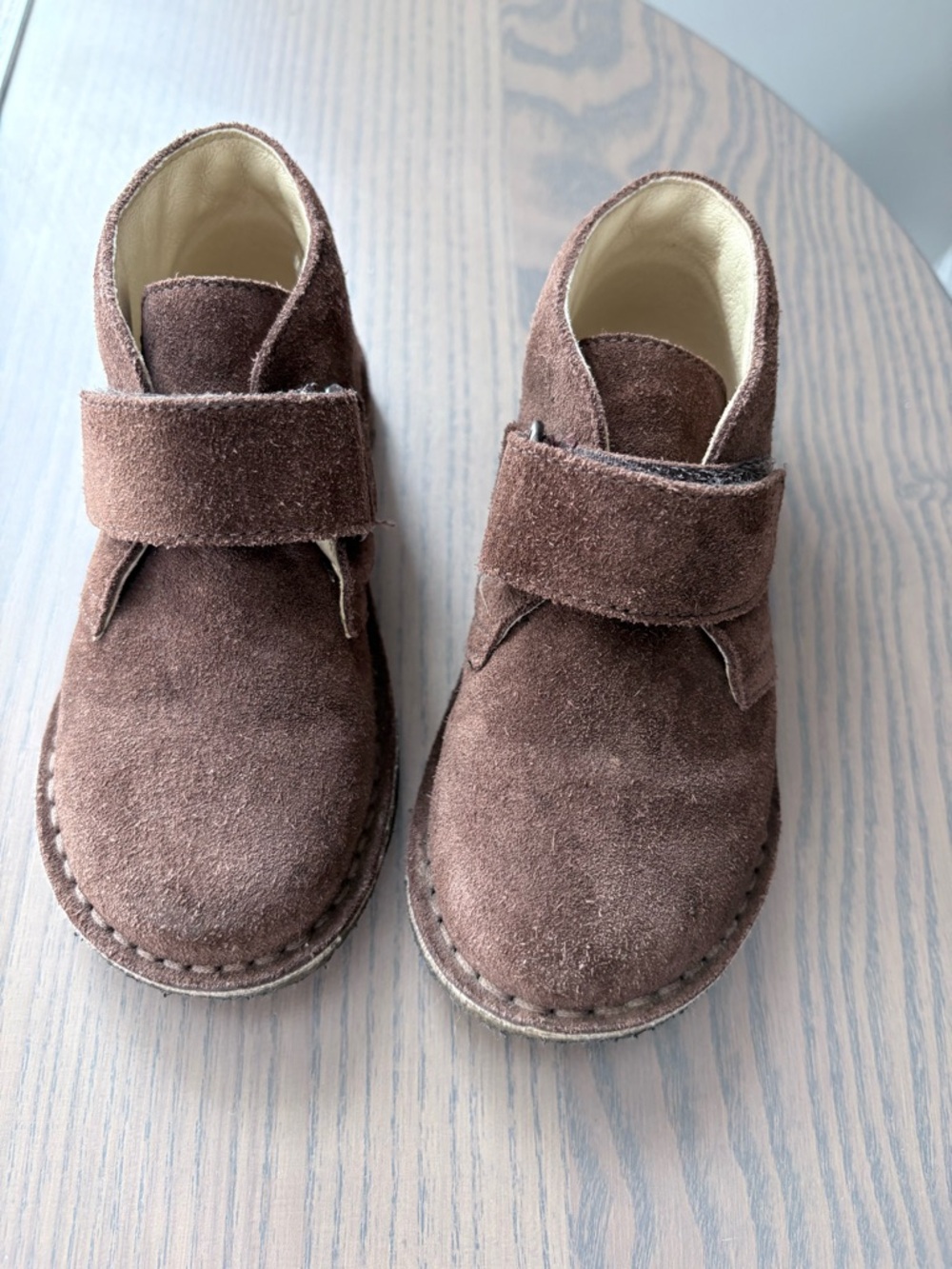 Suede hook-and-loop chukka boots toddler